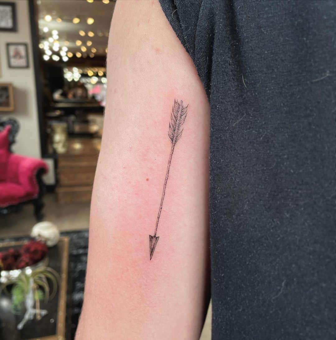 arrow tattoos for men 0045