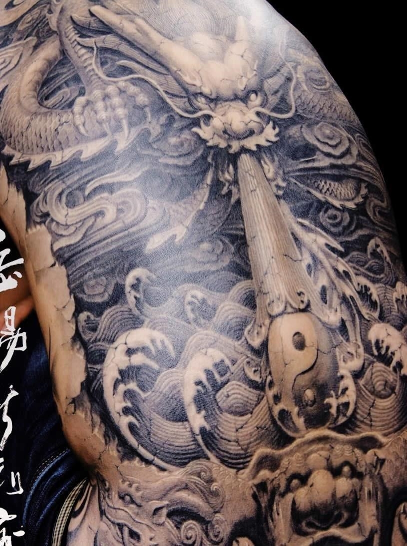 Asian tattoos for men 0028