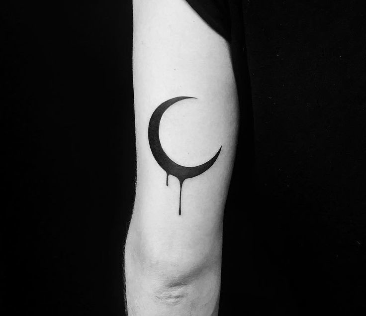 astrology moon tattoos for men