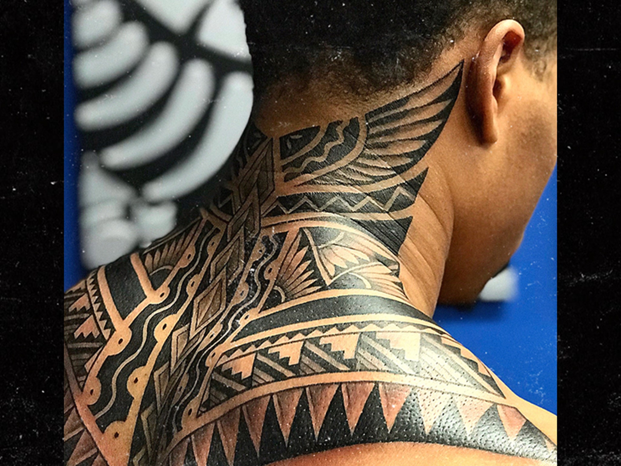 back of neck tattoos for men 0020