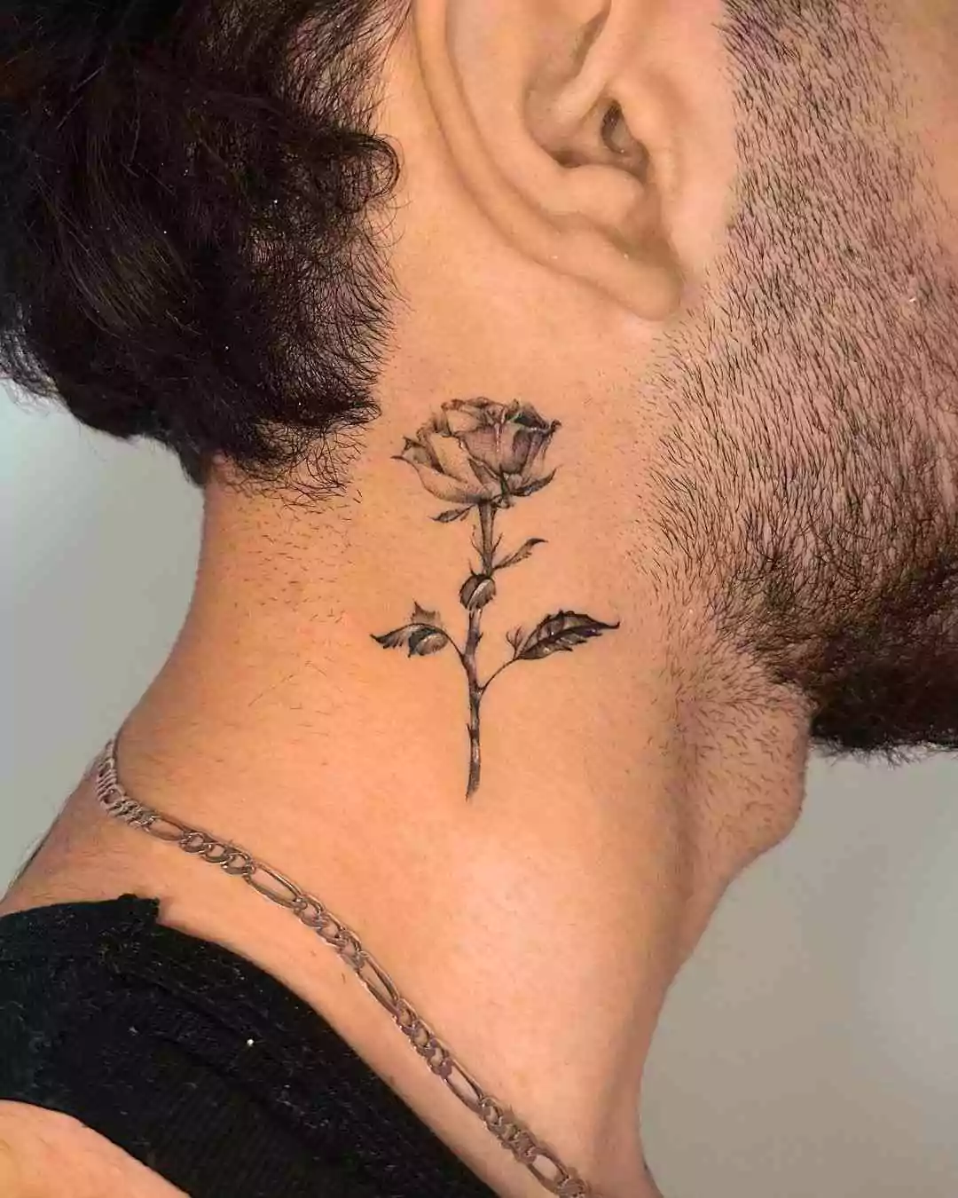 back of neck tattoos for men 0033