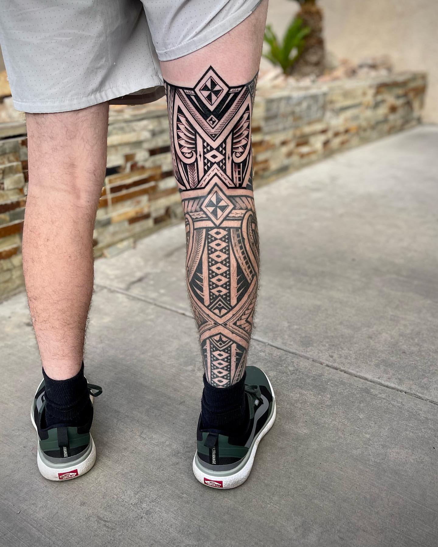 best tribal leg tattoos for men