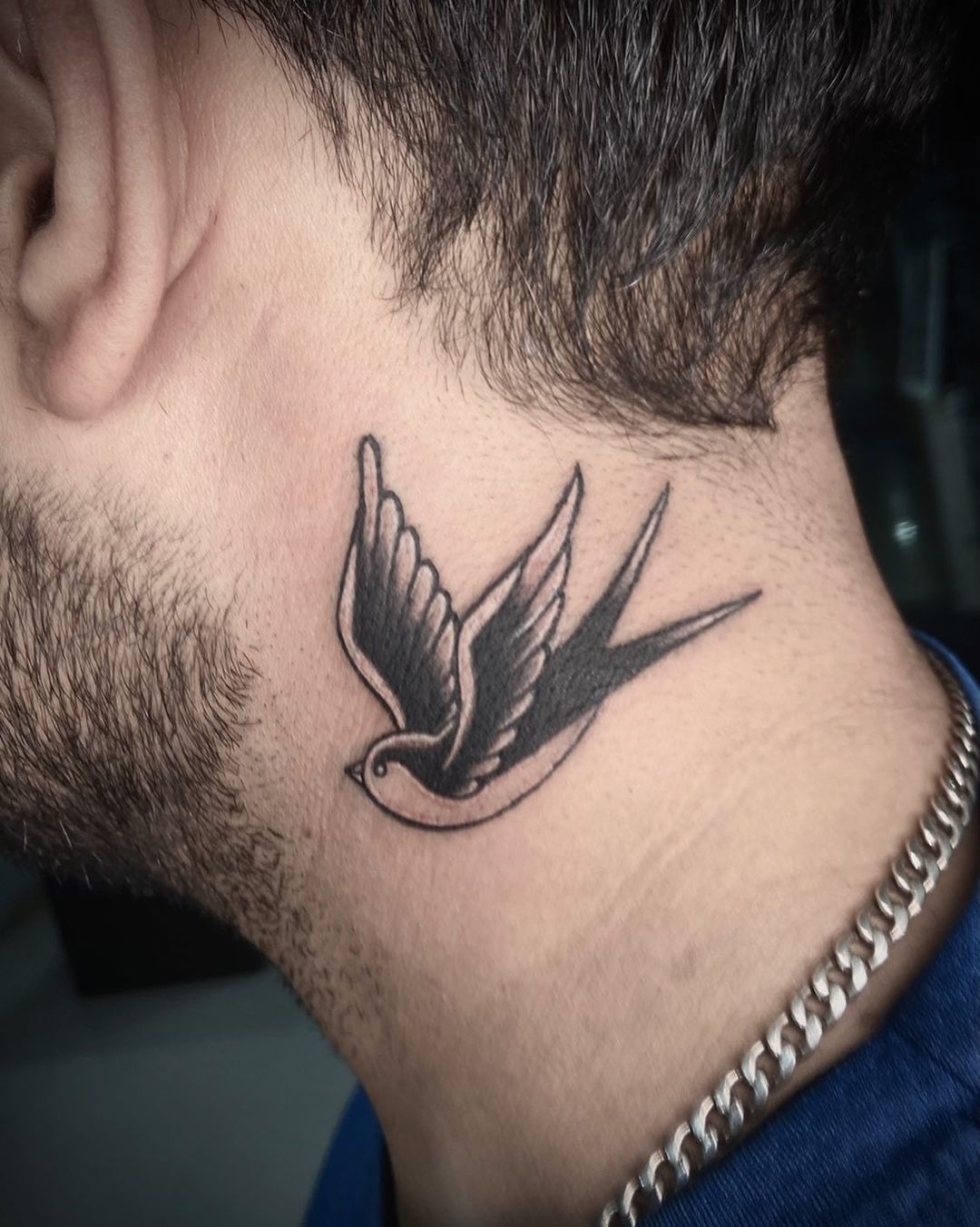 bird neck tattoos for men 0035