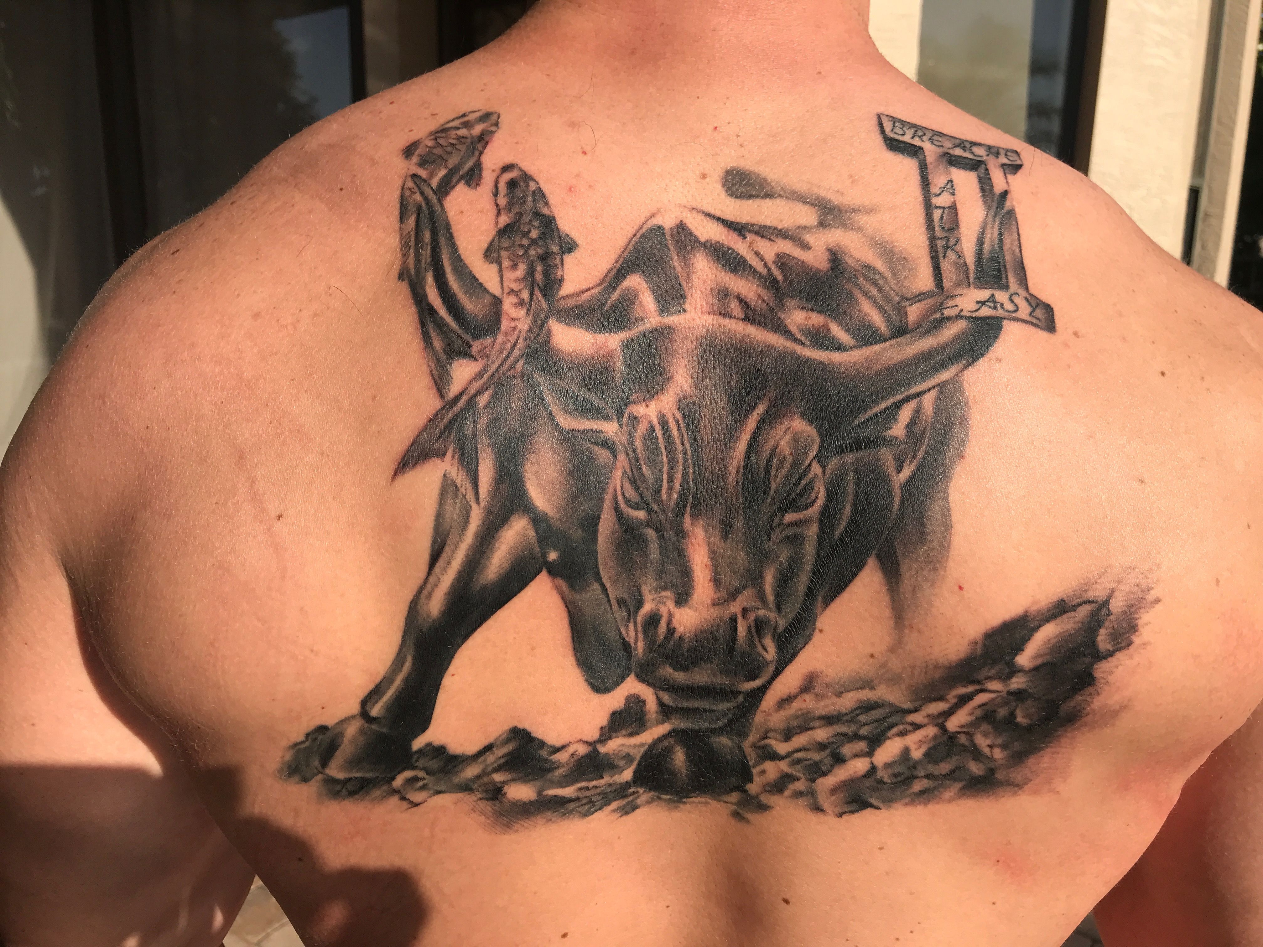 bull tattoos for men 0013