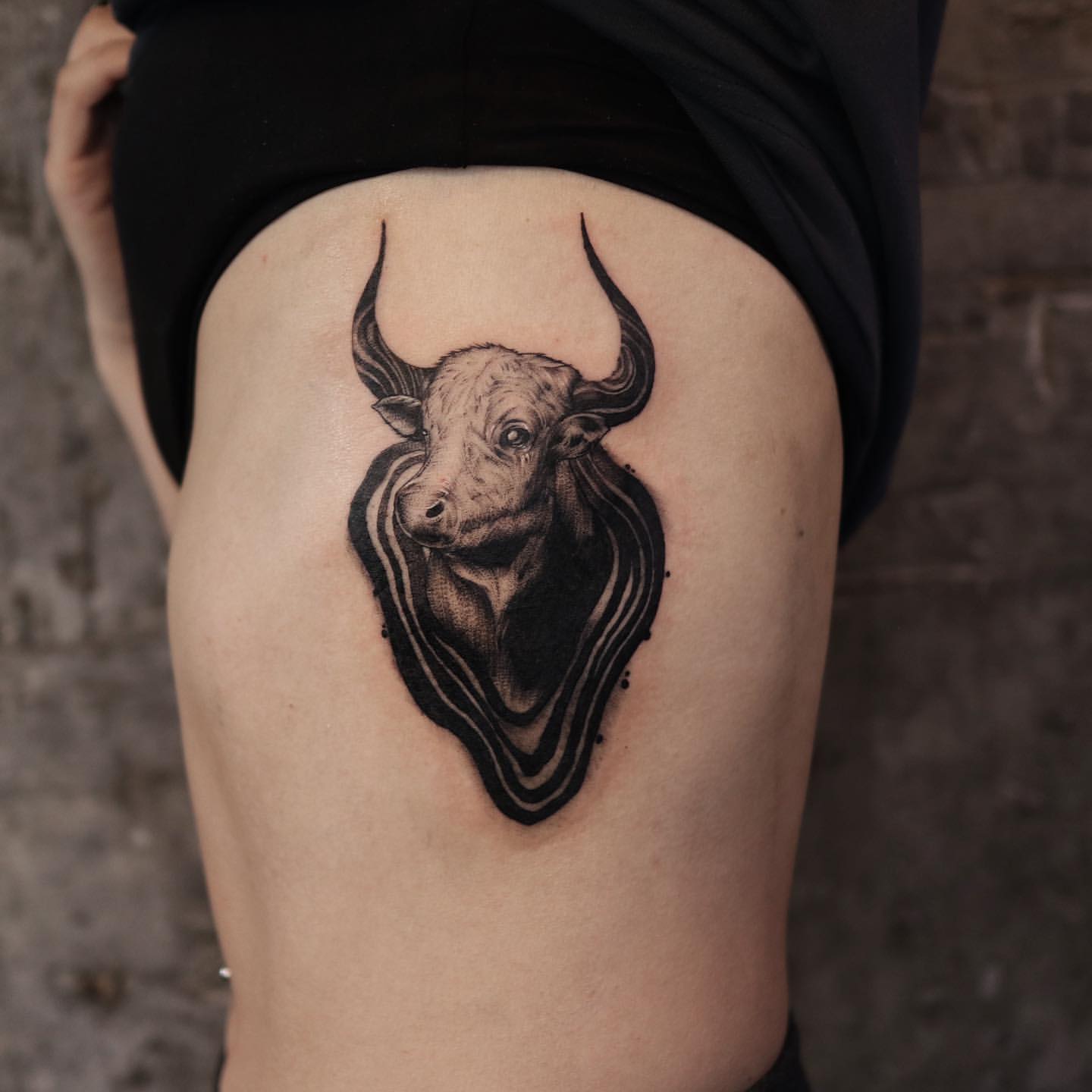 bull tattoos for men 0033