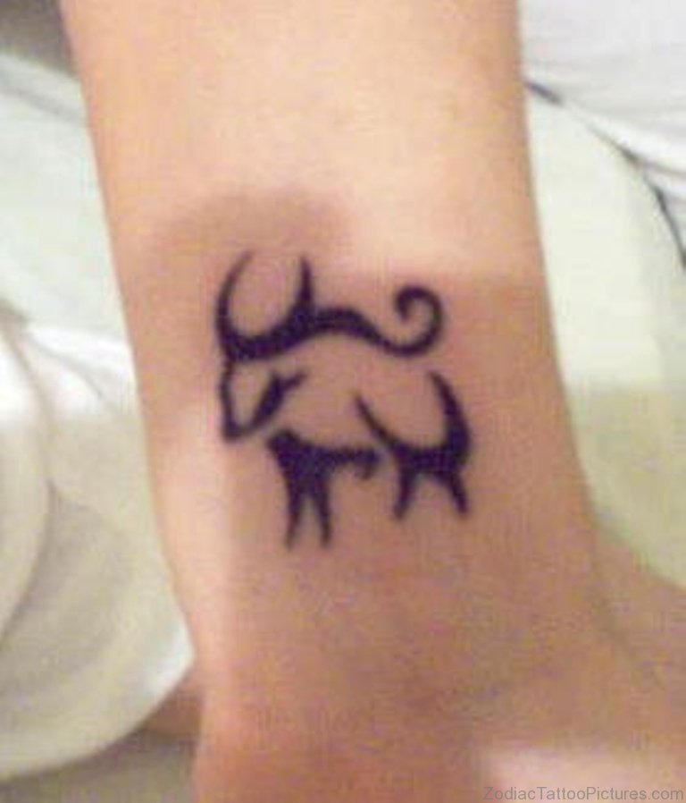 bull tattoos for men 0062