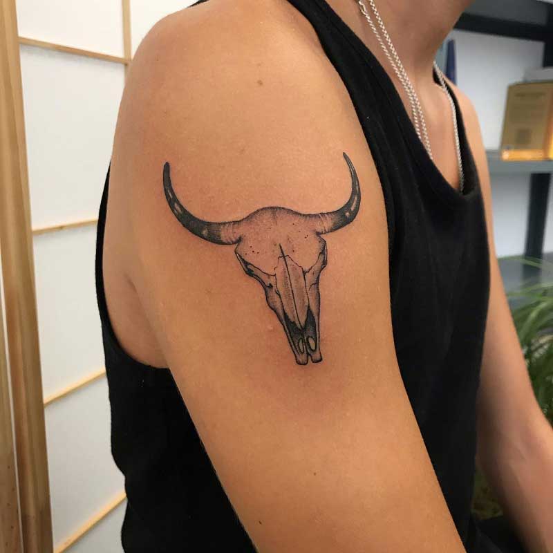 bull tattoos for men 0084