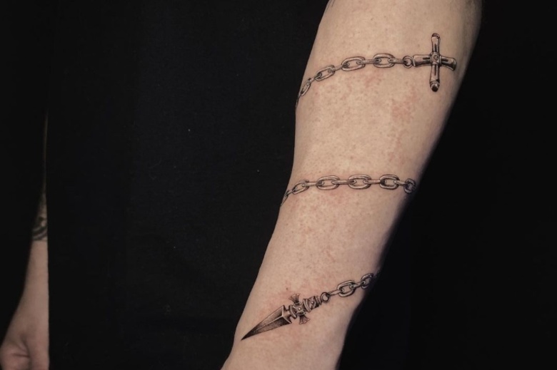 chain tattoos for men 0029