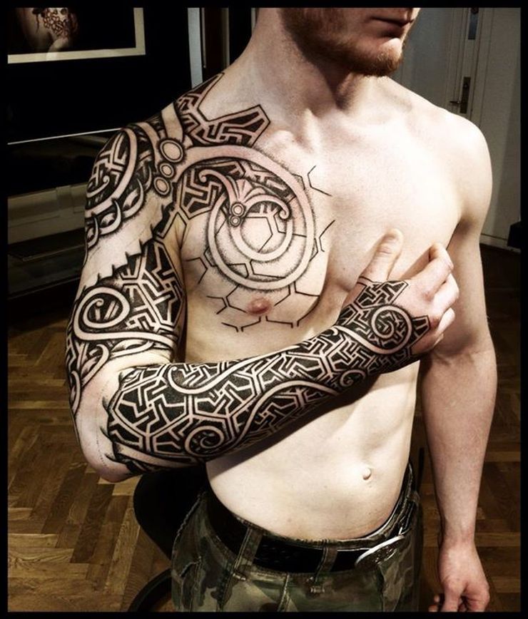 chest piece tattoo ideas for men 0048