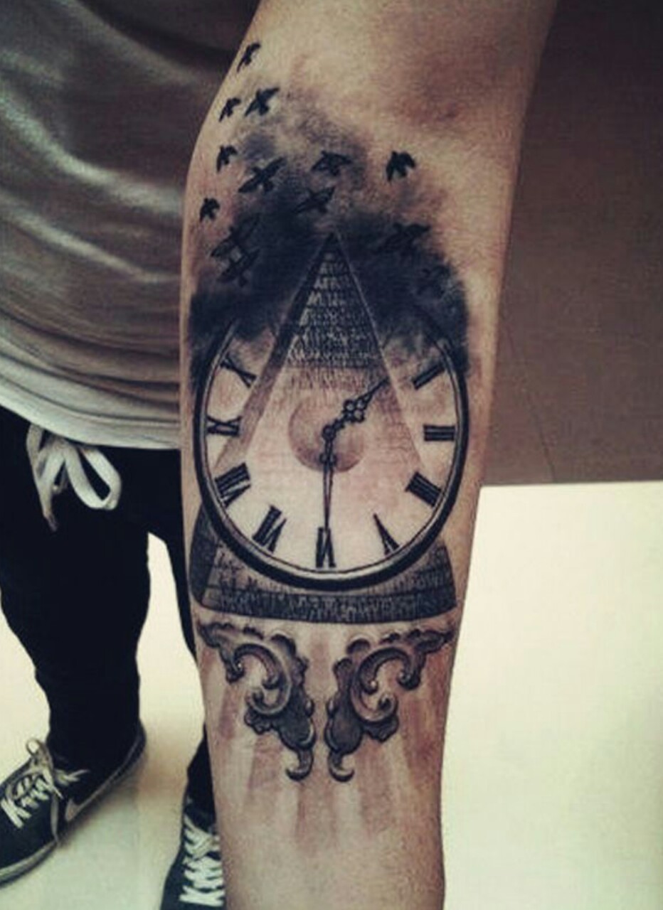 clock tattoos for men 0023