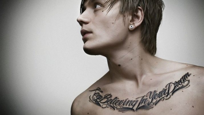 collar bone tattoos for men 0041