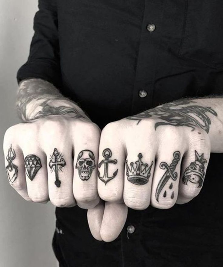 cool finger tattoos for men