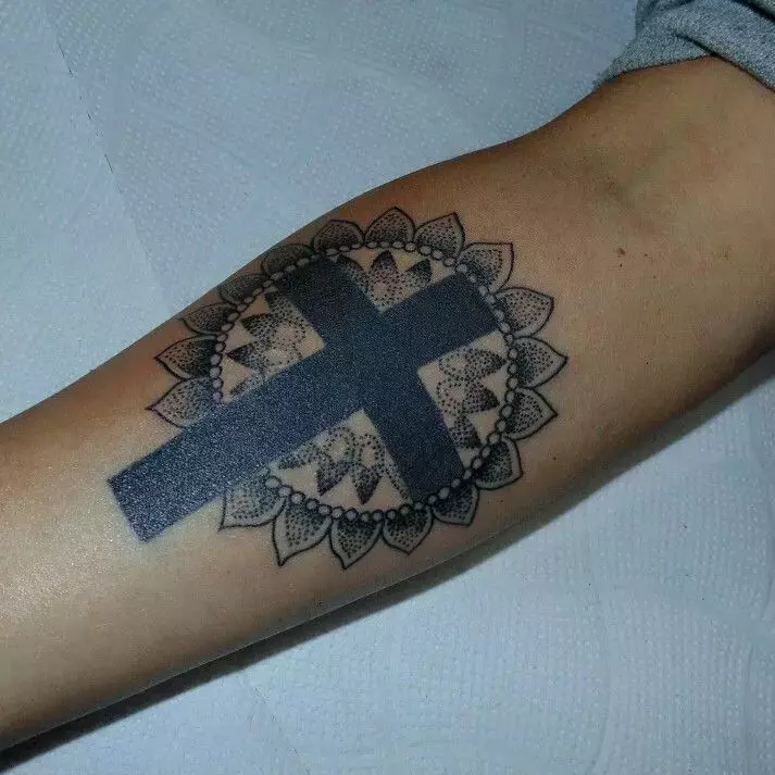 Cross tattoos for men on back 0067