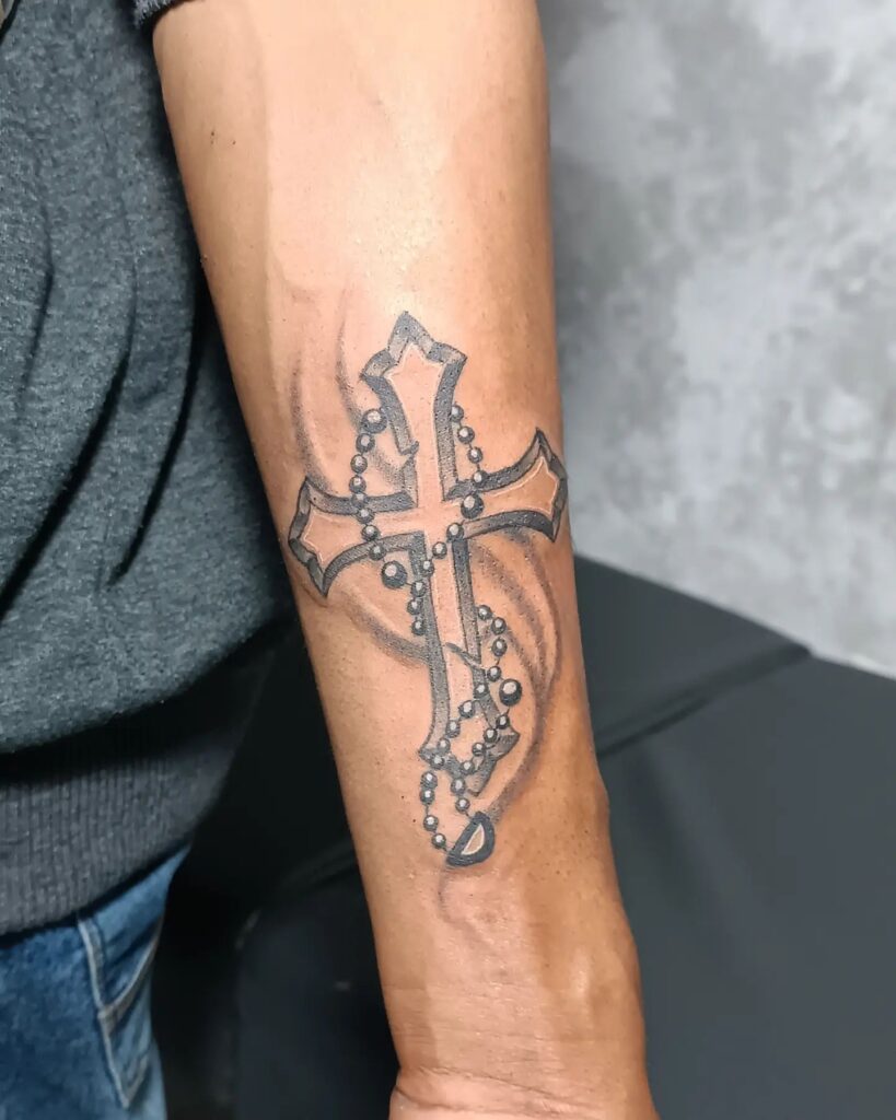 Cross tattoos for men on back 0079