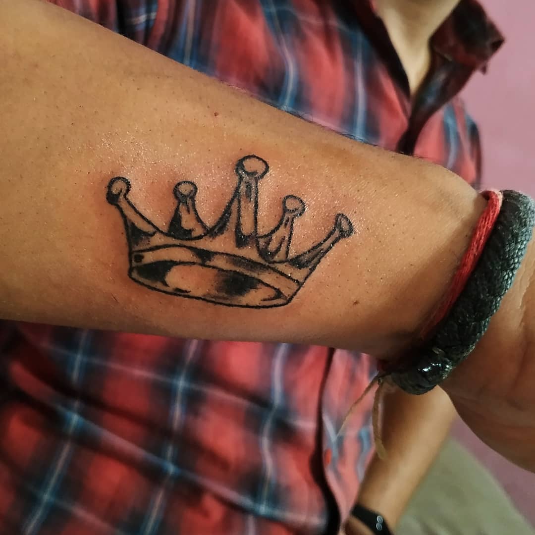 Crown tattoos for men 0027