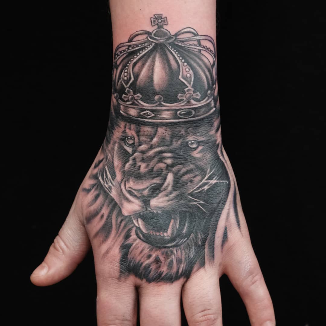 Crown tattoos for men 0052