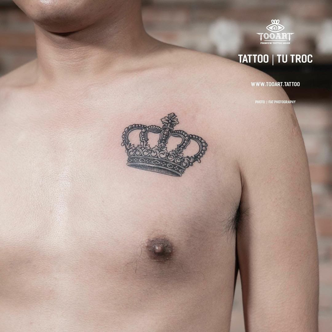 Crown tattoos for men 0069