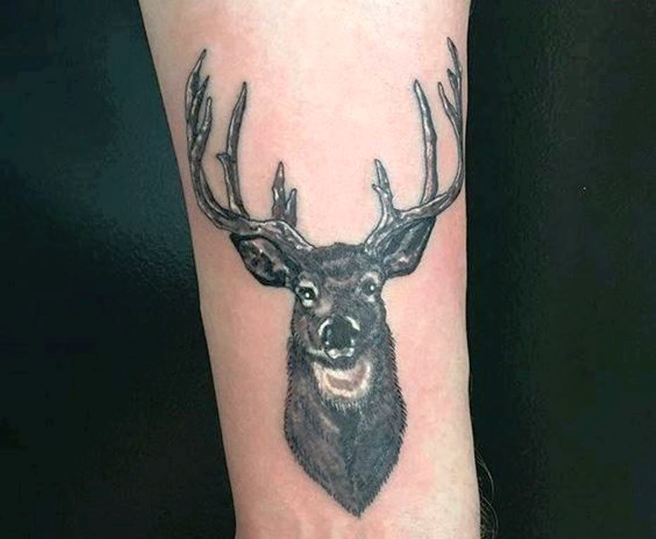 deer tattoos for men 0017