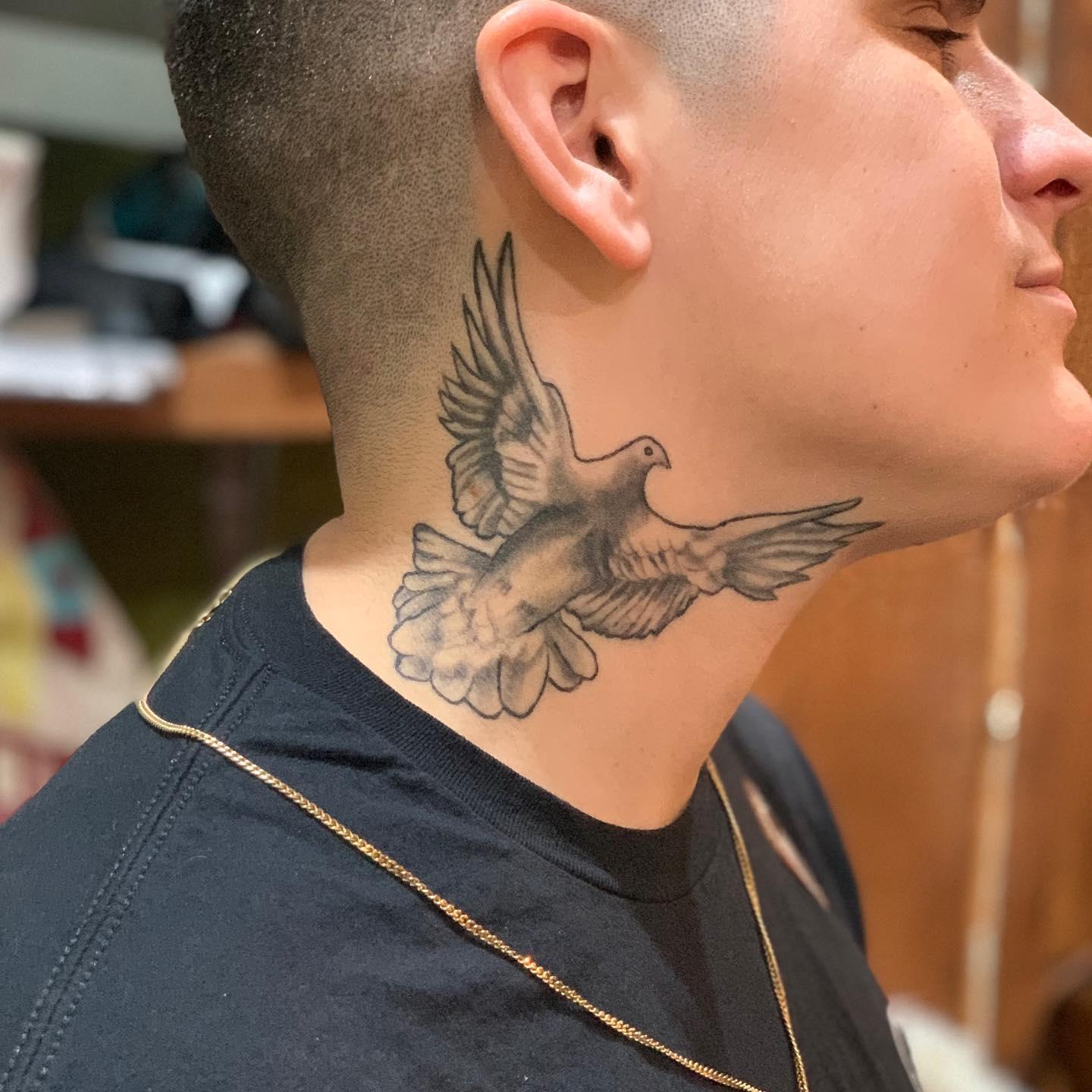 dove neck tattoos for men 0039