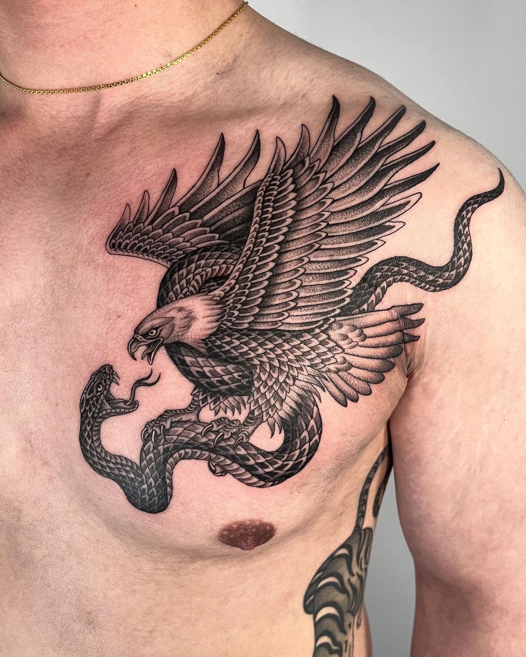 eagle chest tattoos for men 0015