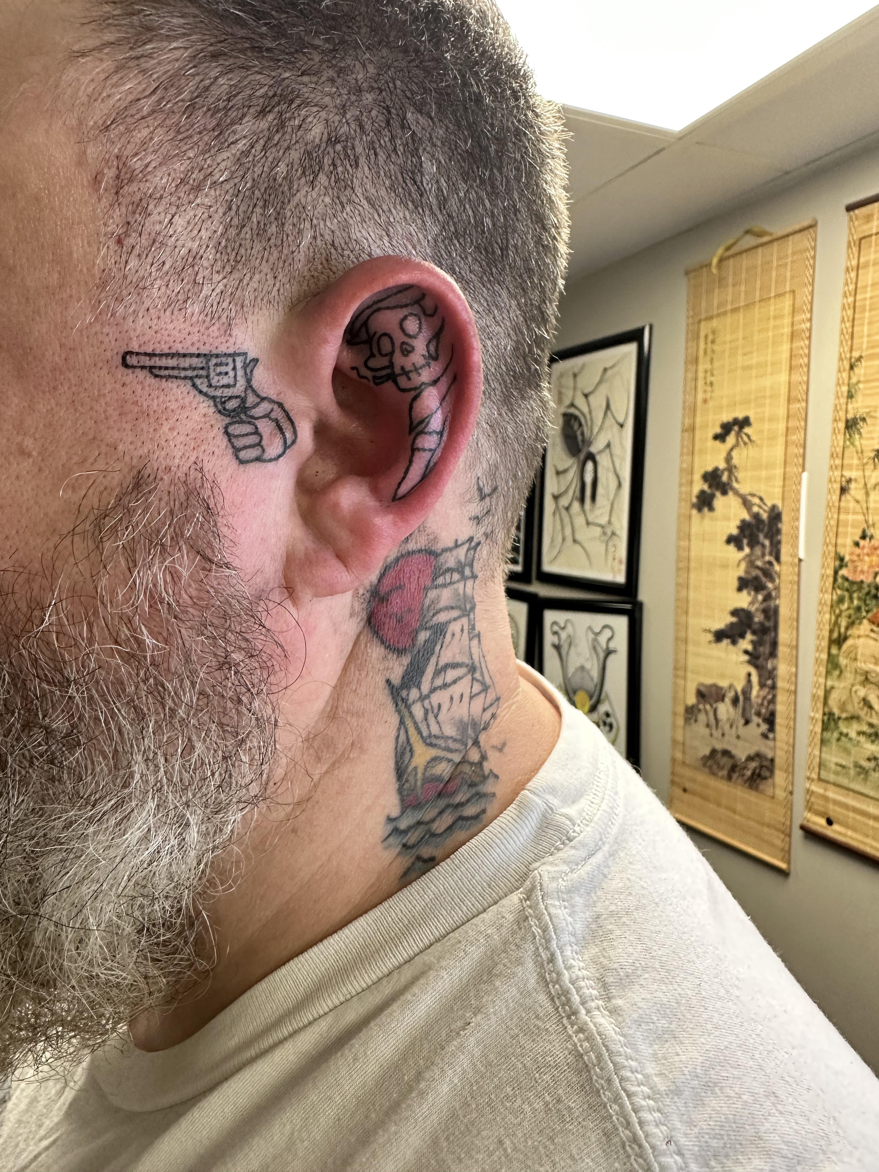 ear tattoos for men 0013