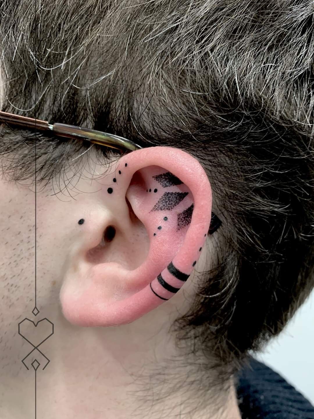 ear tattoos for men 0088