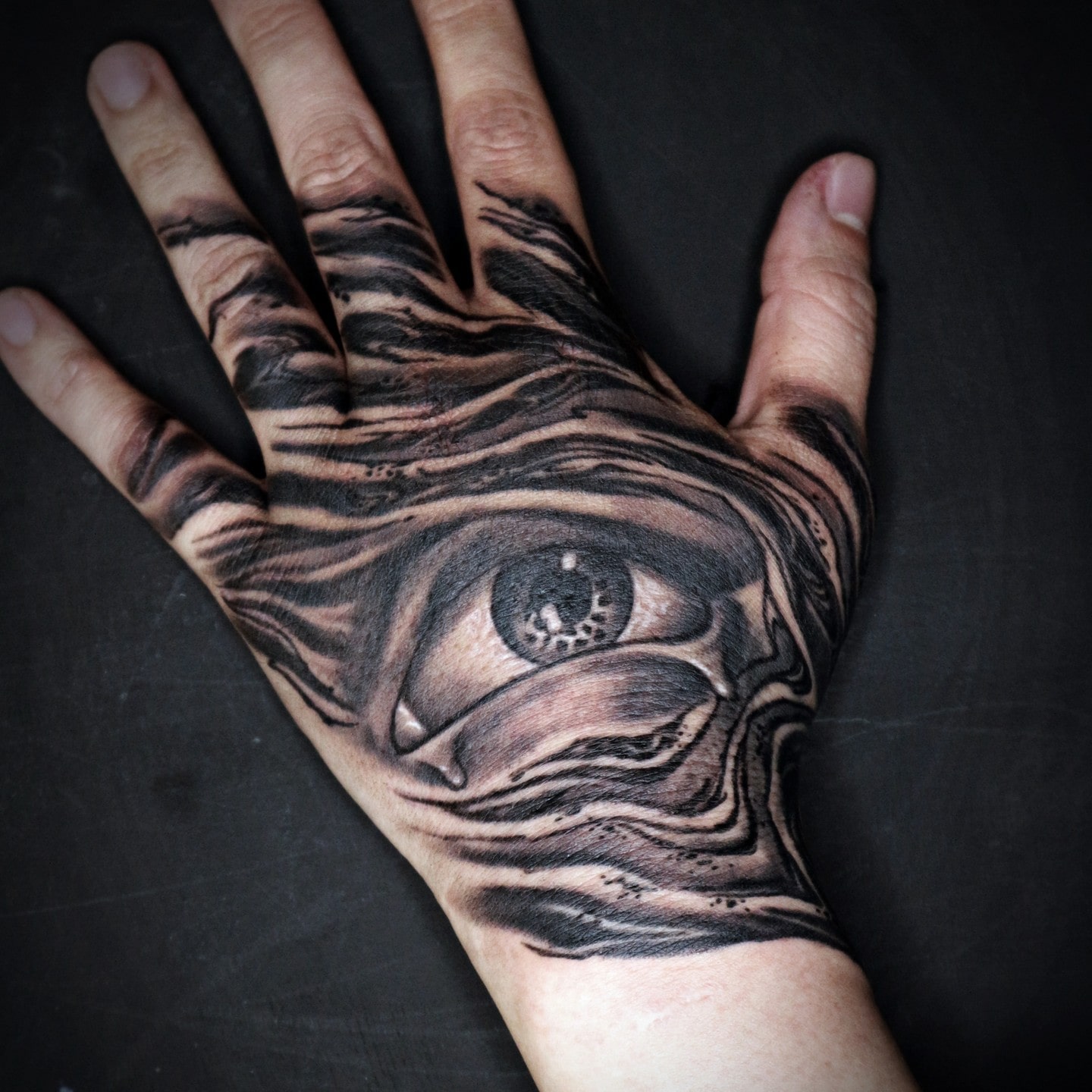 eye hand tattoos for men 0012