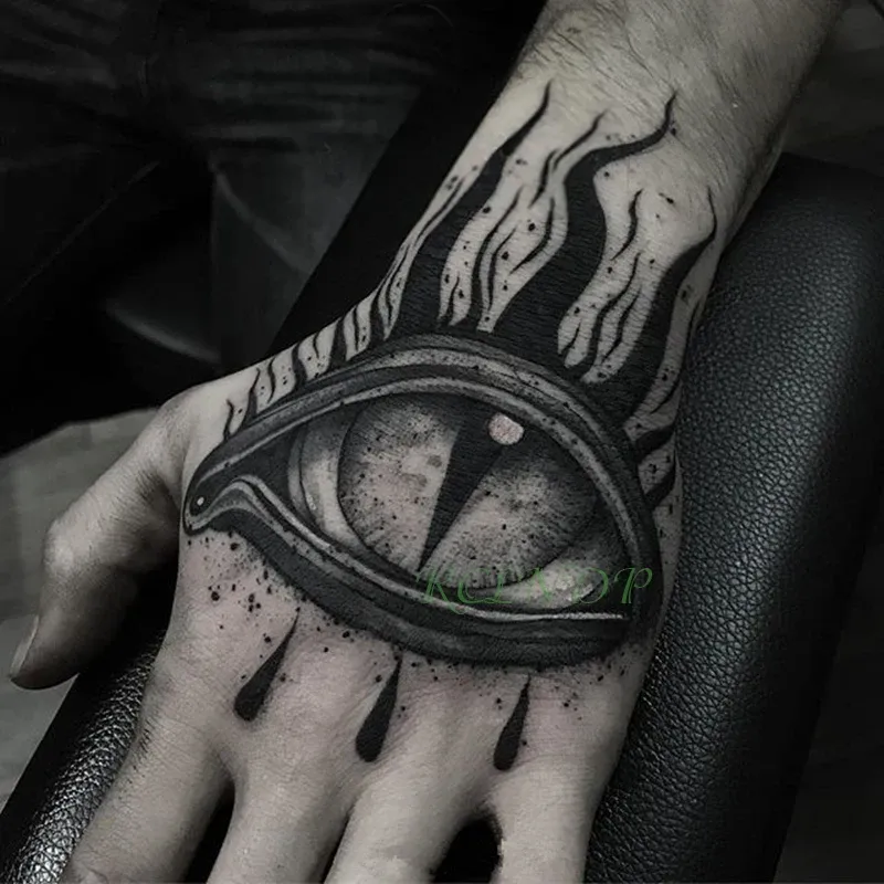 eye hand tattoos for men 0045