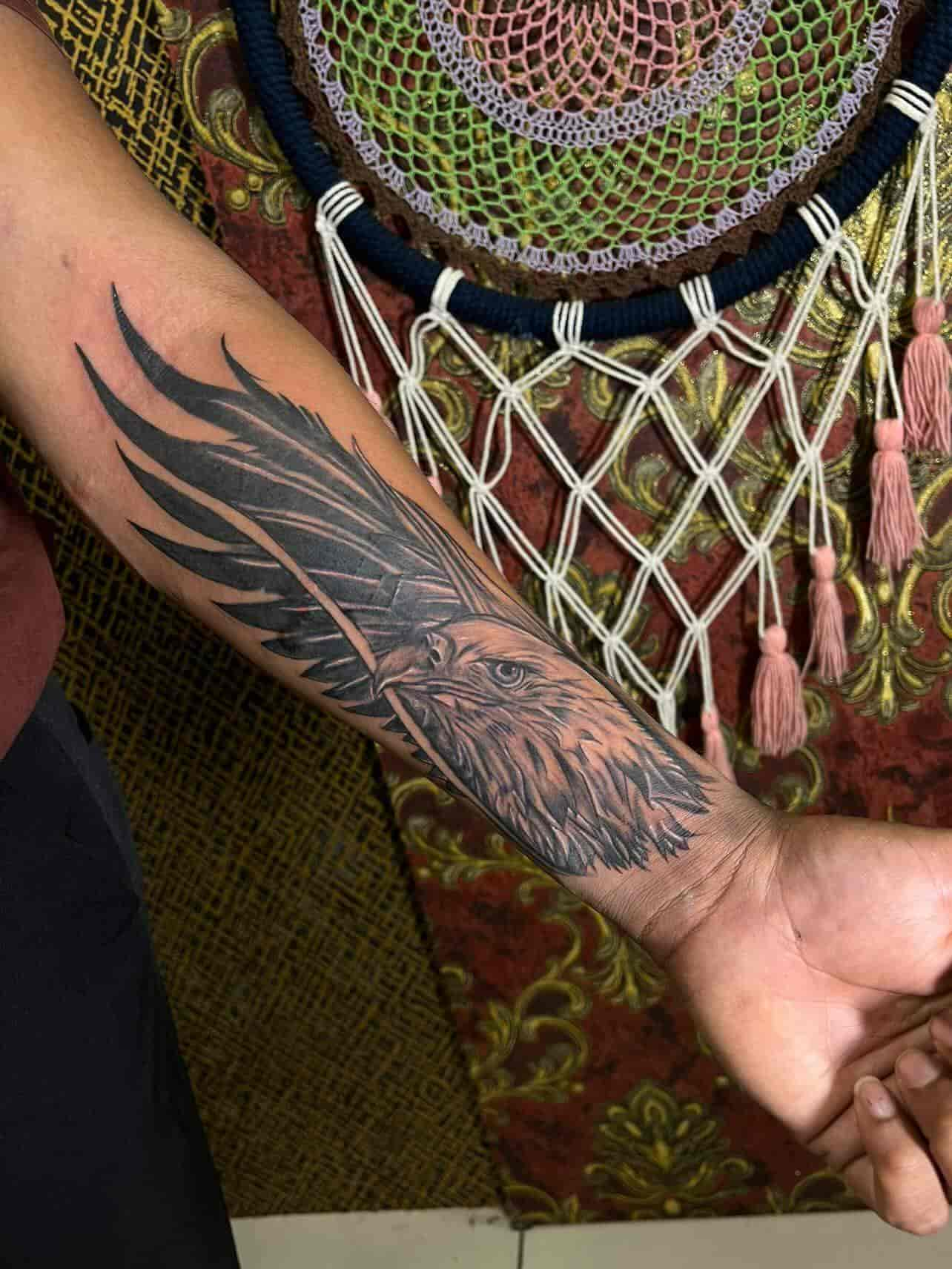 feather tattoos for men 0056