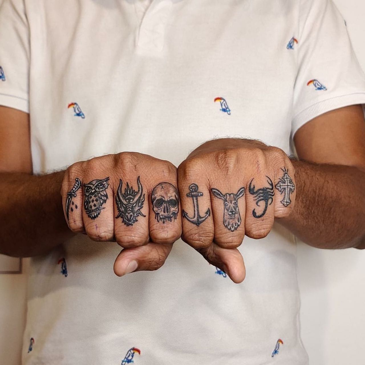 finger tattoos for men 0054