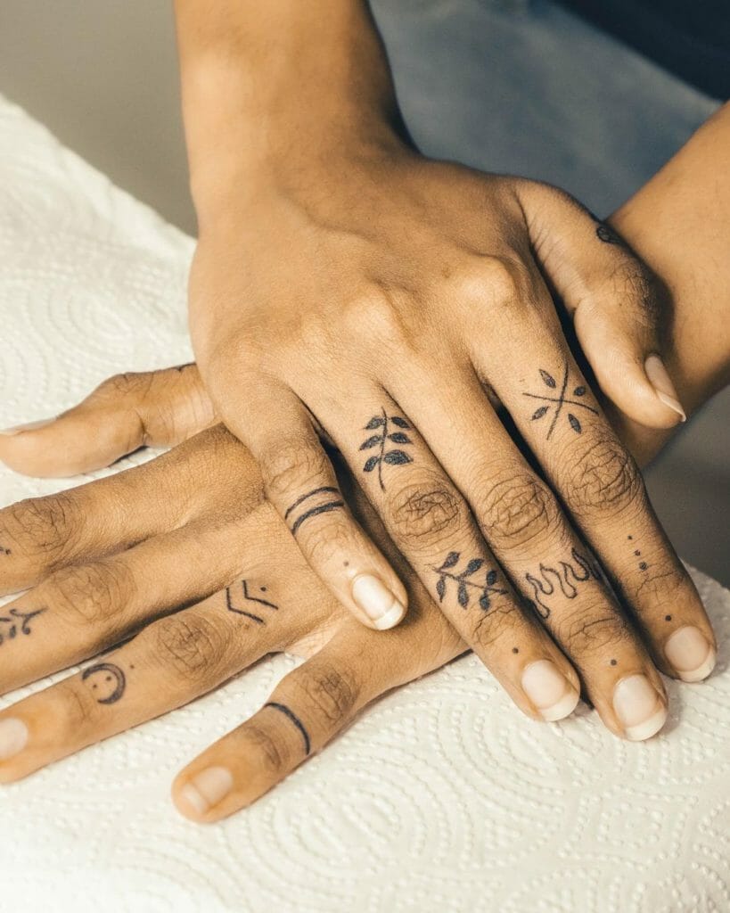 finger tattoos for men 0063