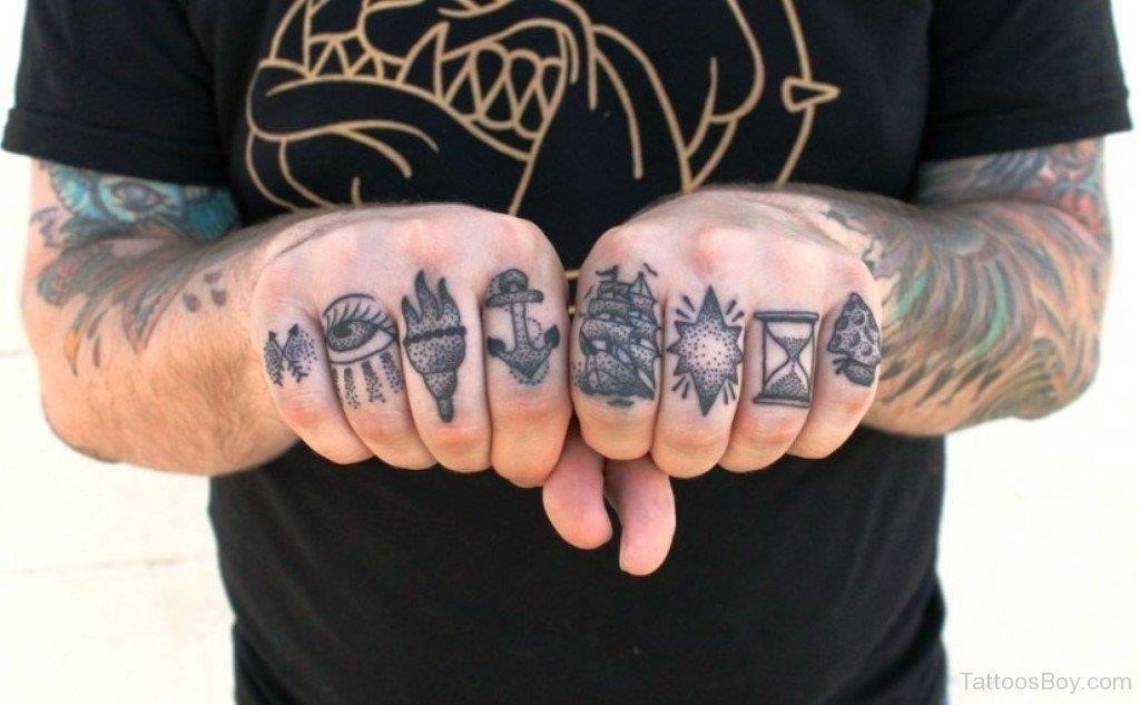 finger tattoos for men 0068