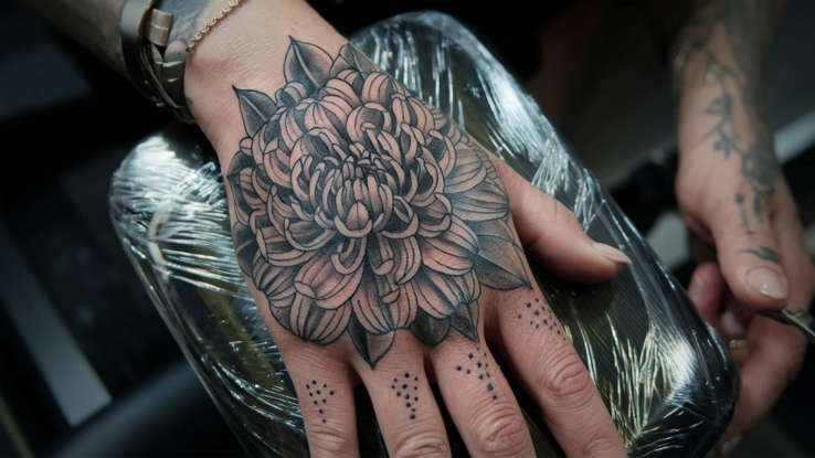 flower tattoos for men 0033