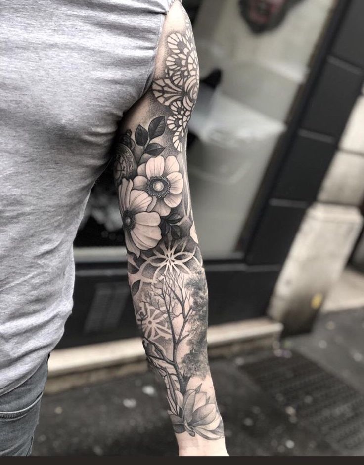 flower tattoos for men 0062