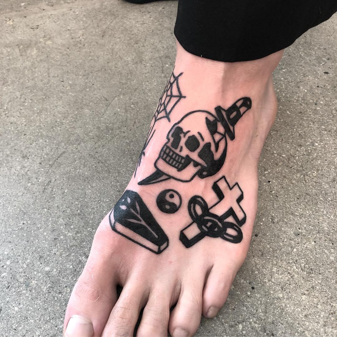 foot tattoos for men 0018