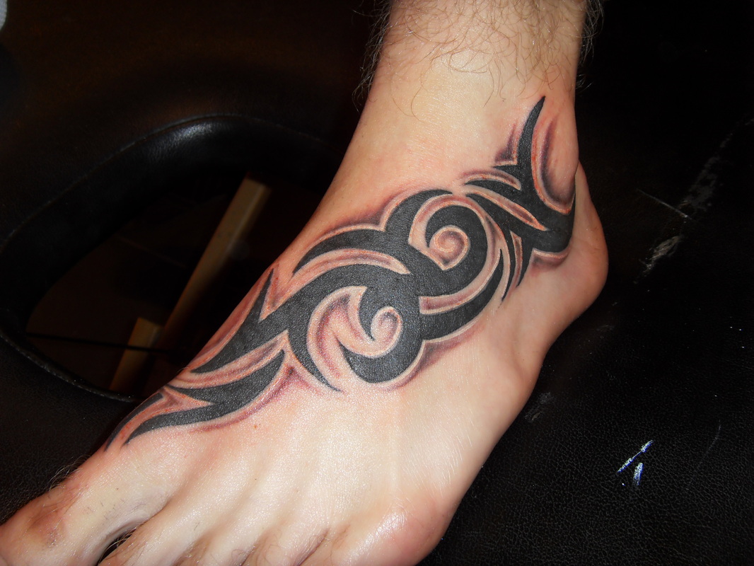 foot tattoos for men 0037