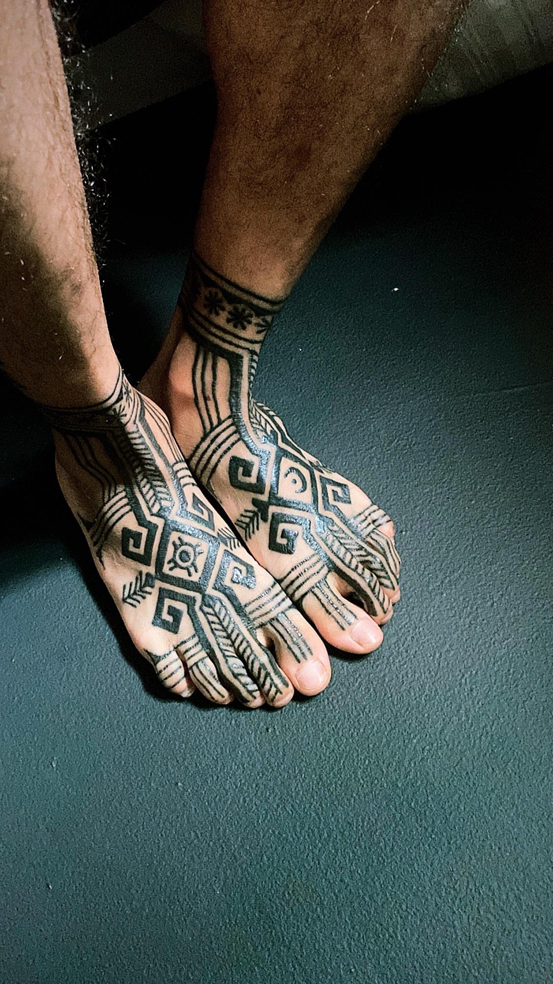 foot tattoos for men 0076