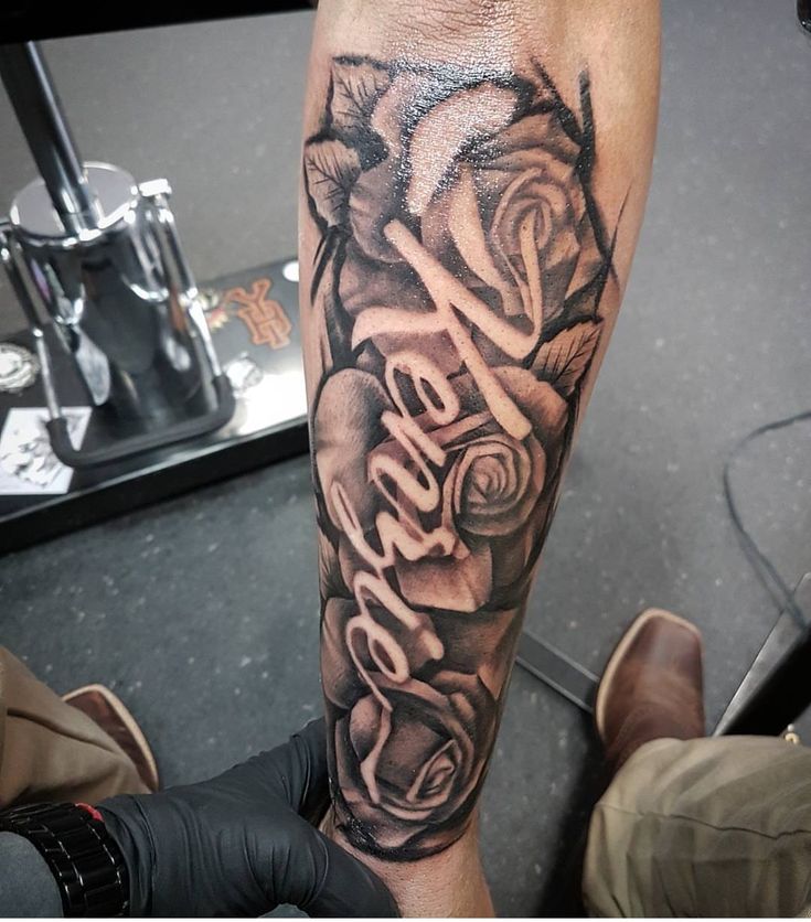 forearm name tattoos for men 0078