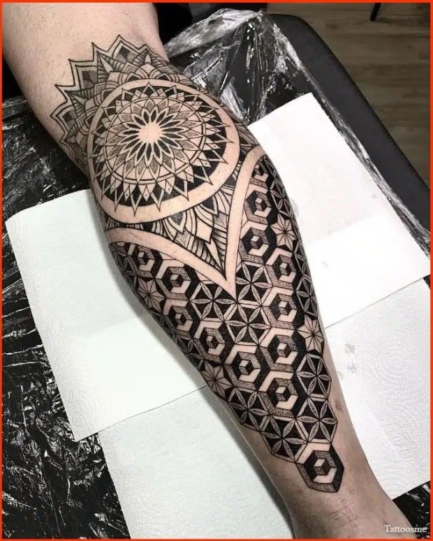 geometric tattoos for men 0032