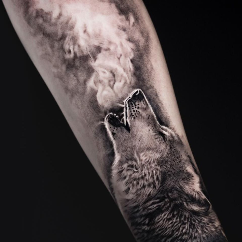 grey wolf tattoos for men