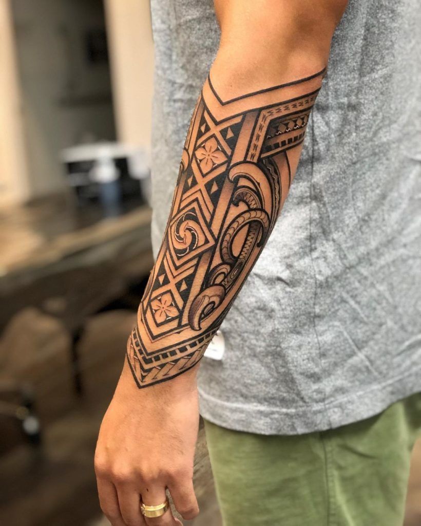 Hawaiian tattoo symbolism for men