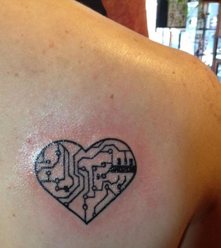 heart tattoos for men 0013