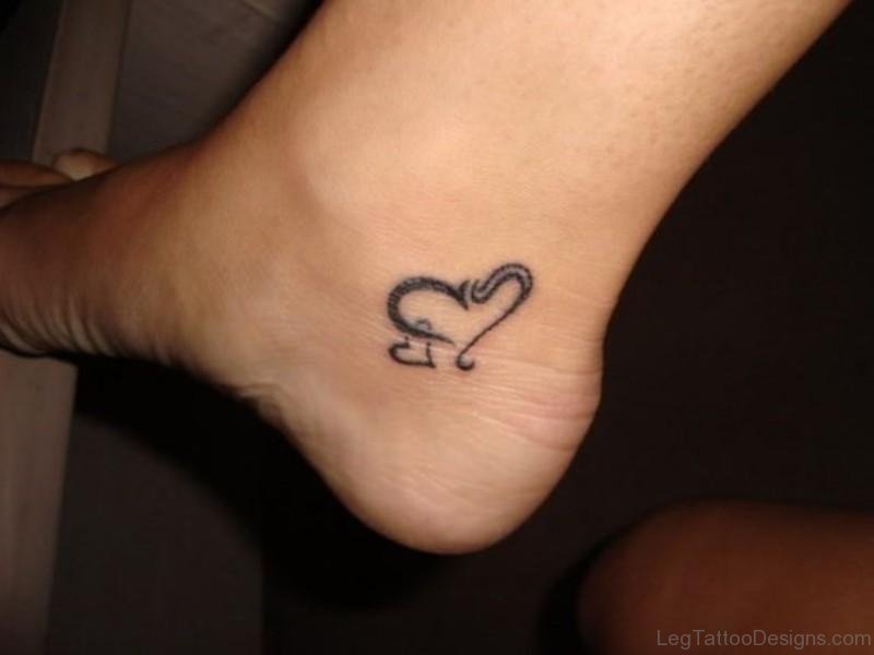 heart tattoos for men 0079