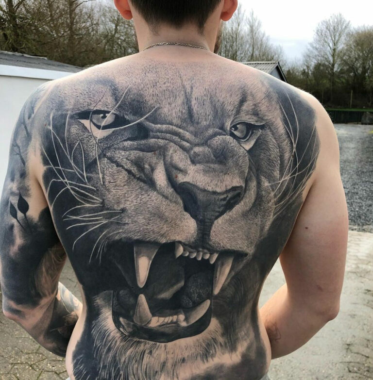 intricate lion back tattoos for men