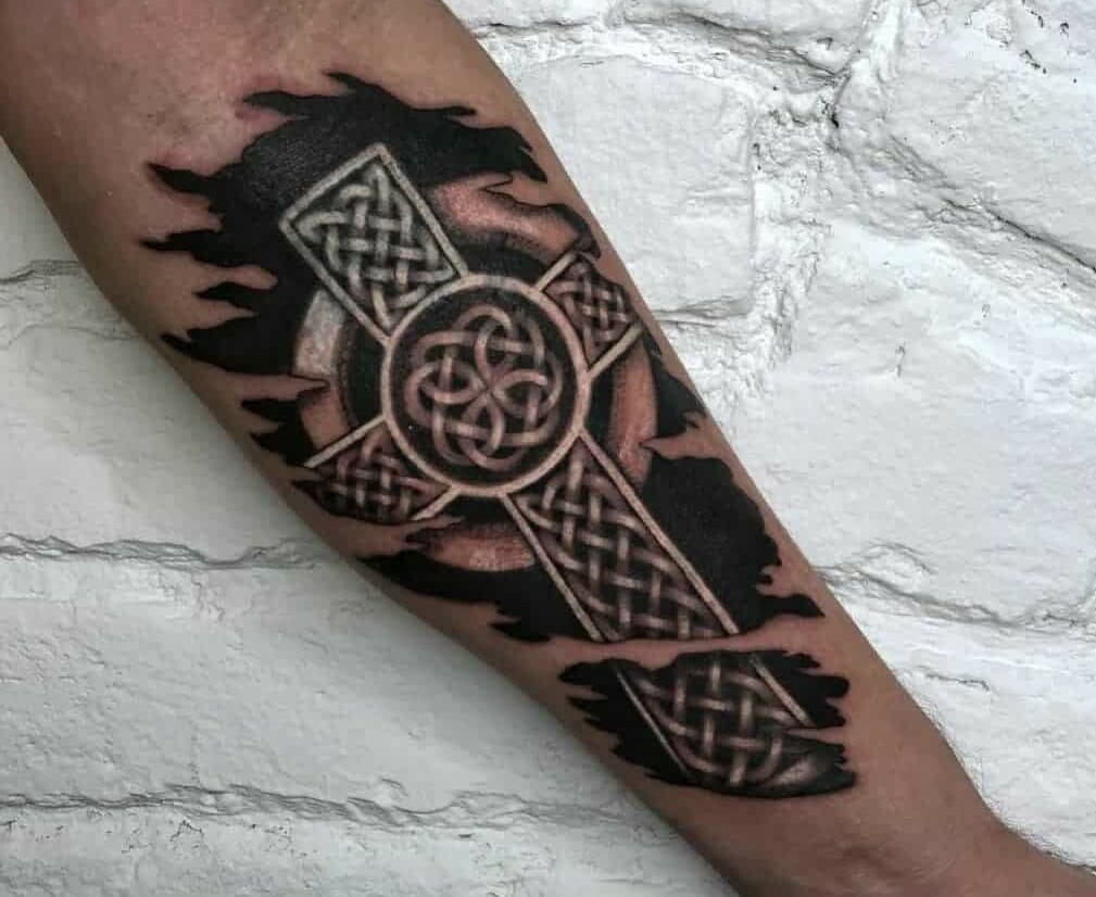 Irish tattoos for men 0065