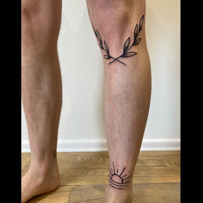 knee tattoos for men 0013