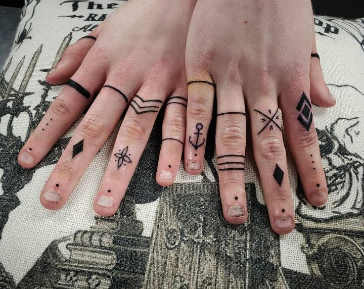 knuckle tattoos for men 0023