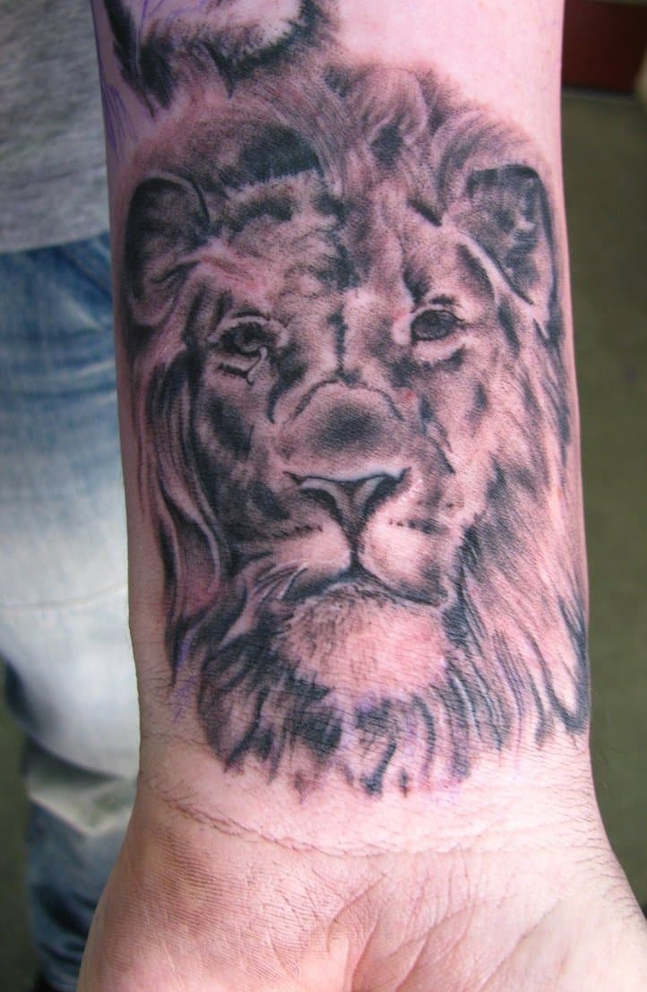 Leo tattoos for men 0075