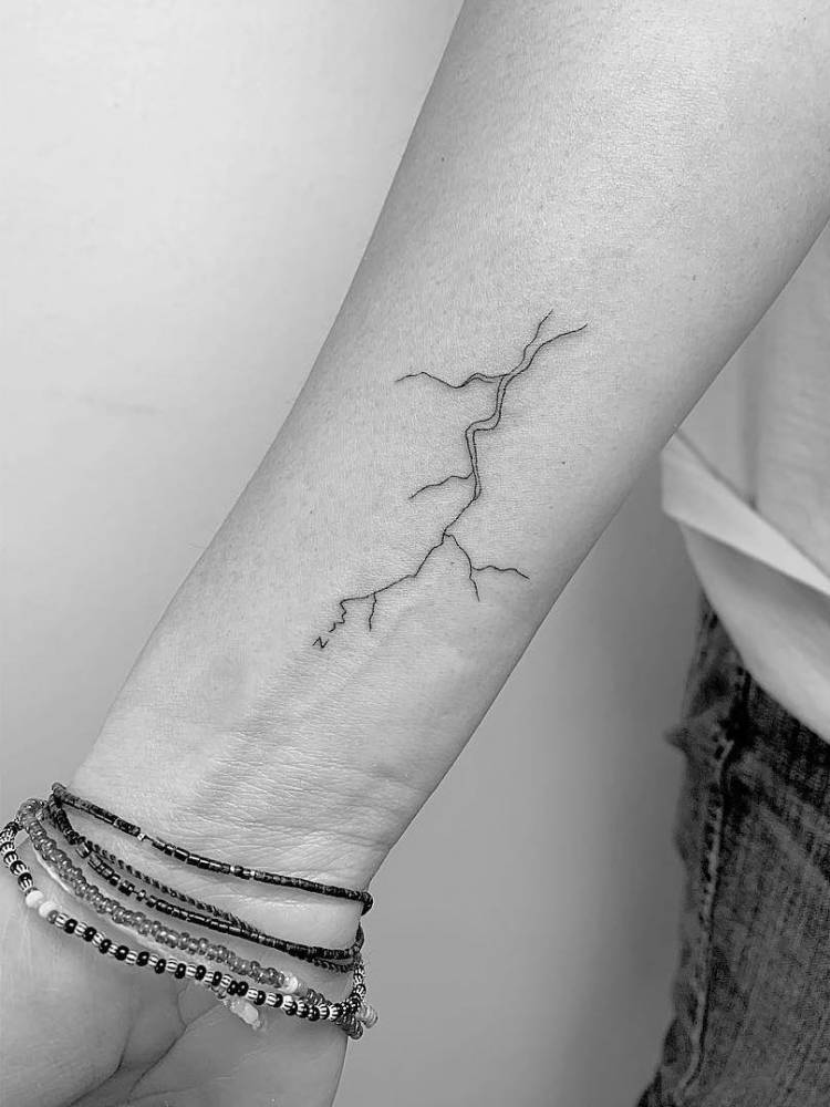 lightning tattoos for men 0048