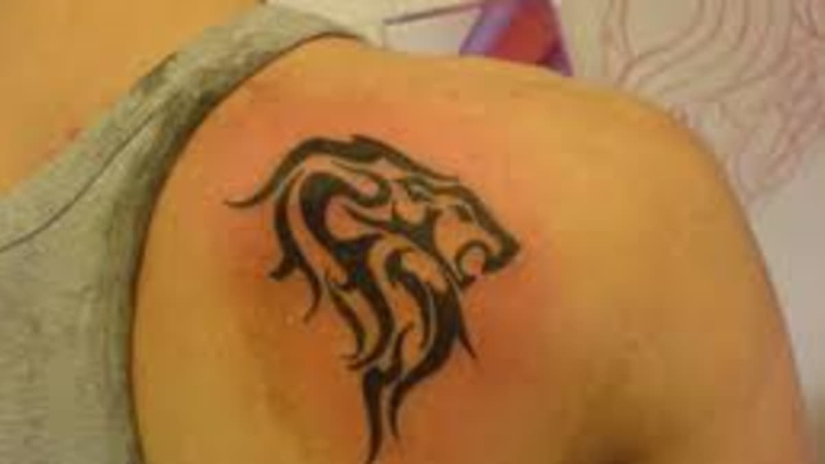 lion back tattoos for men 0077